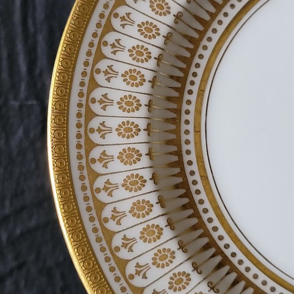 Royal Doulton Davis Collamore Bread Plate /Appetizer Plate Gold Encrusted Design - Picture 2 of 6